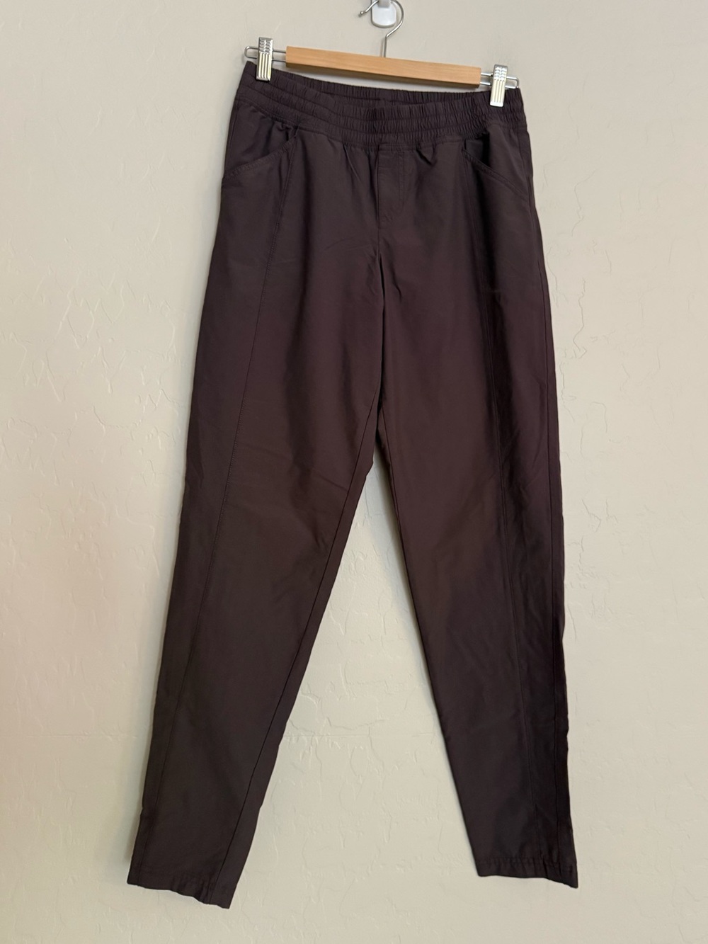 The North Face Aphrodite Tapered Pants Brown 6 Regular